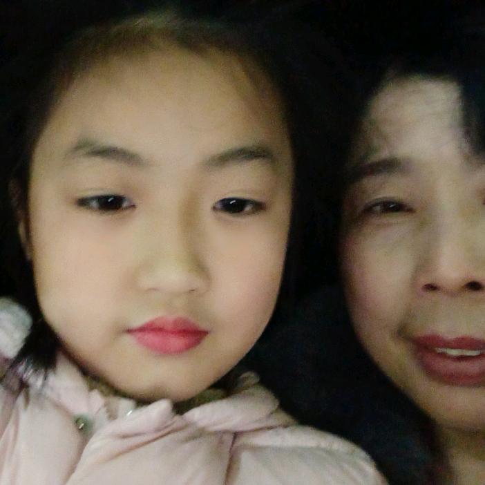 九沟幼儿园罗老师