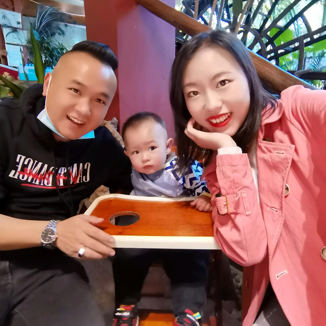 腾冲靓点软装大师窗帘工厂店