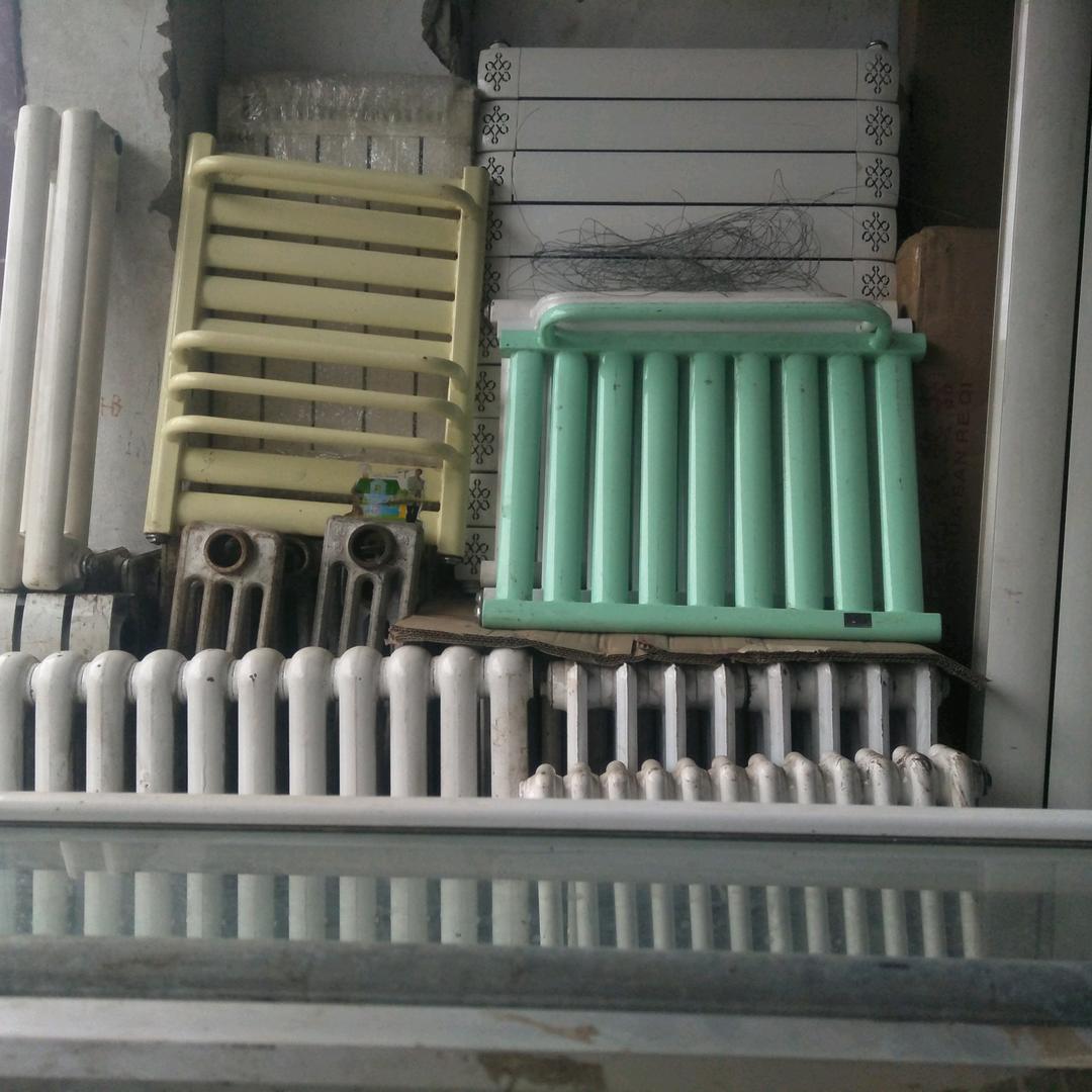 蜡？笔？小？新？