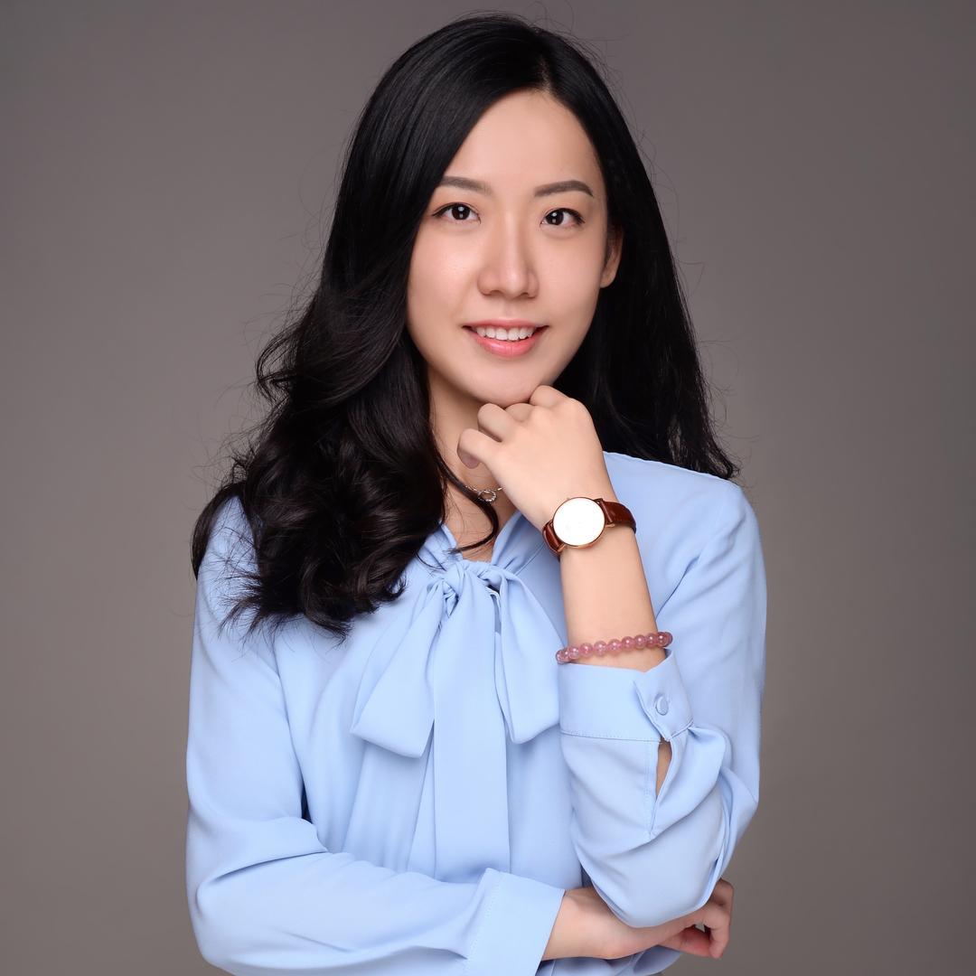 梁碧文律师