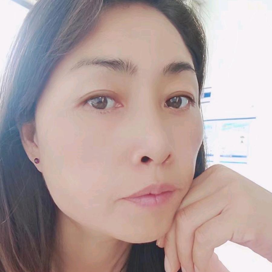 蓝羚子头像