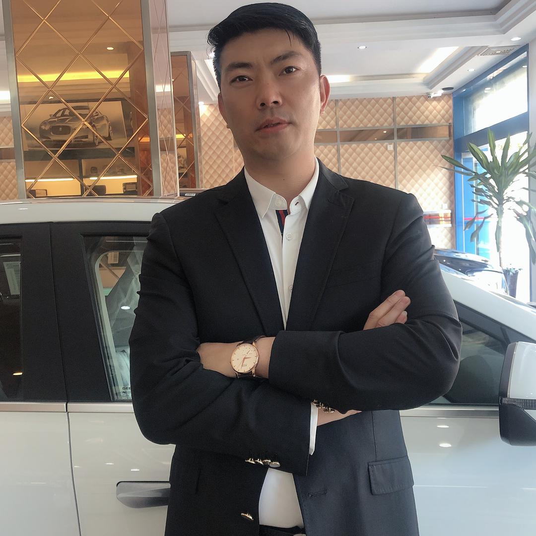 牛鼎香大锅牛肉米线朱华