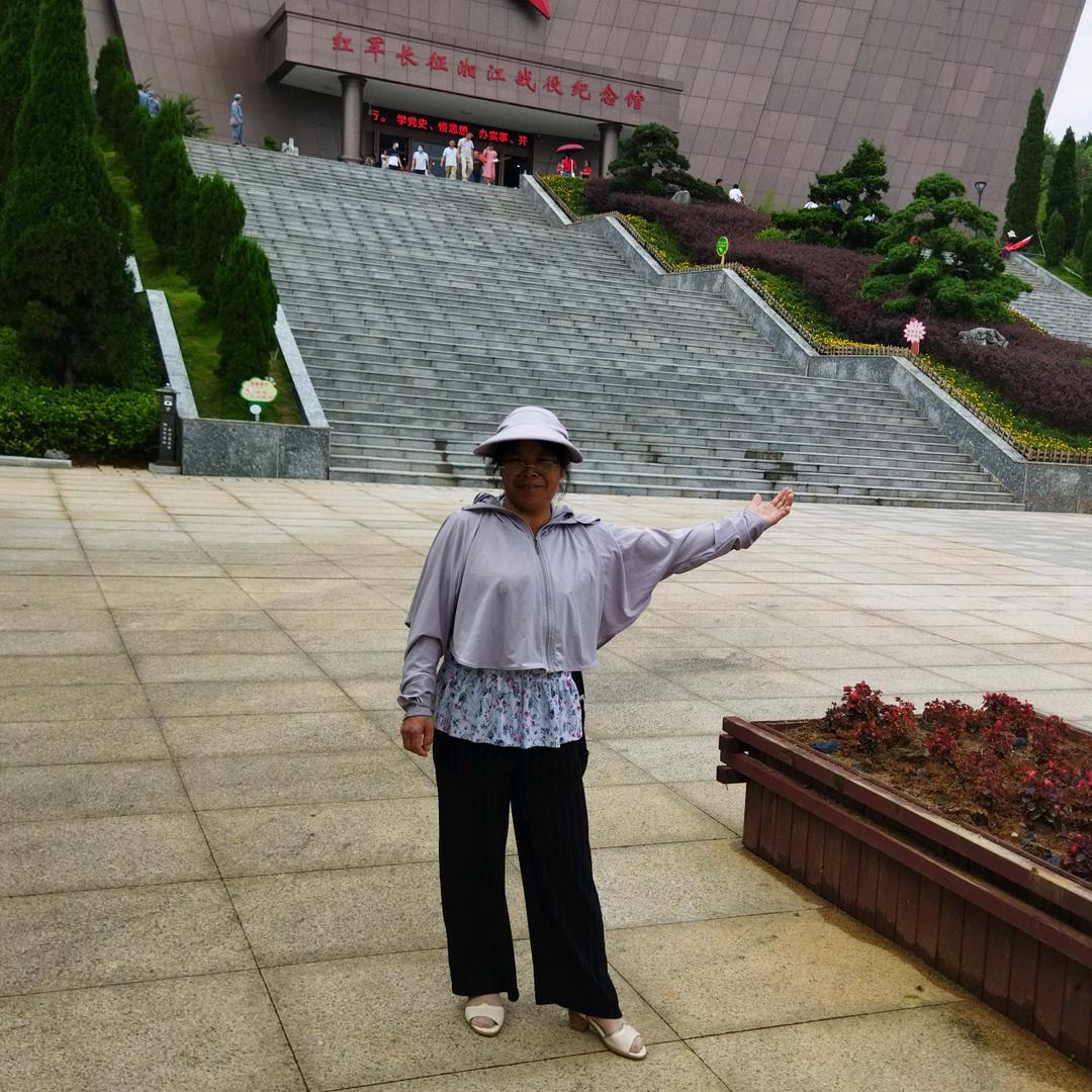 心善的人，有苦说不出。