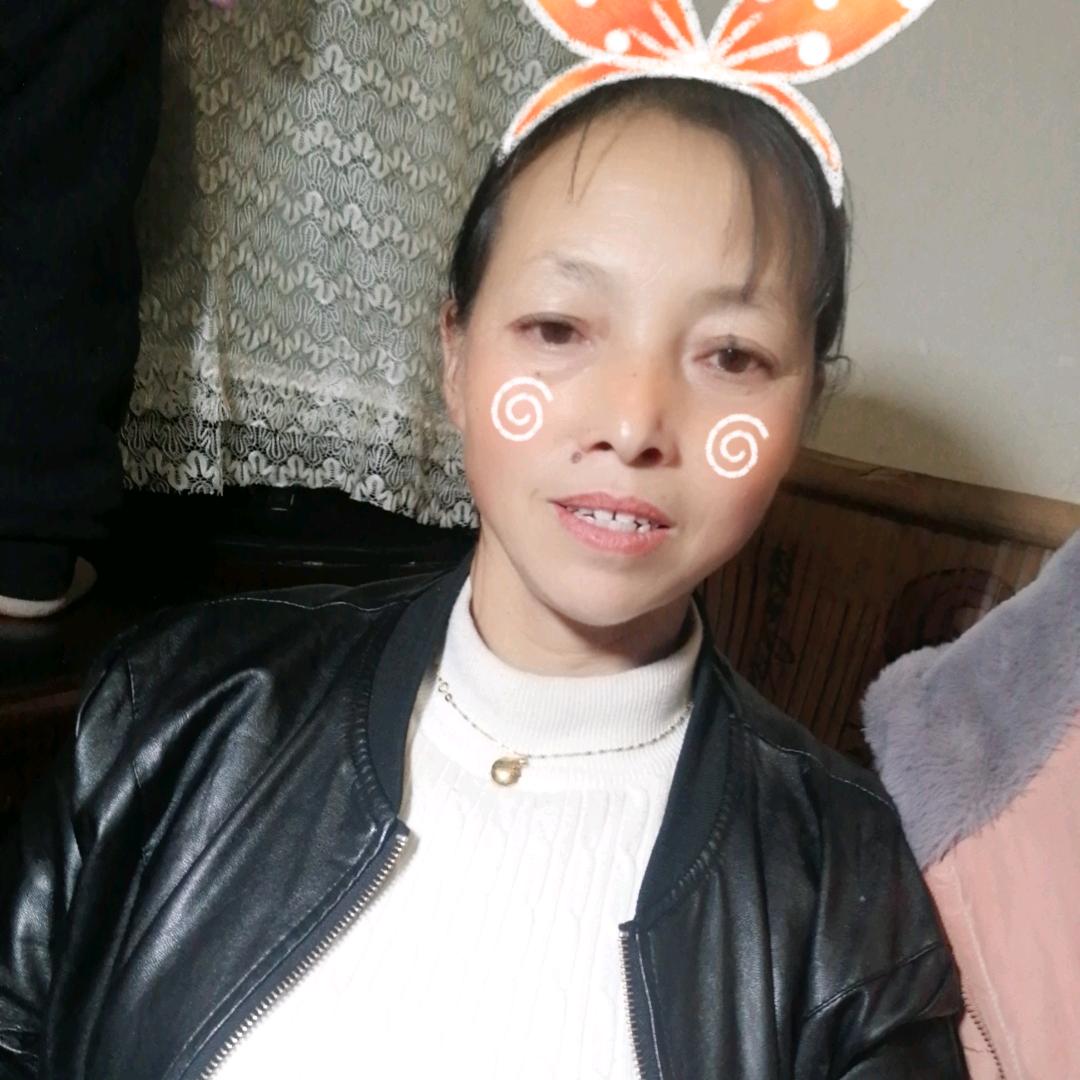 卢登琼