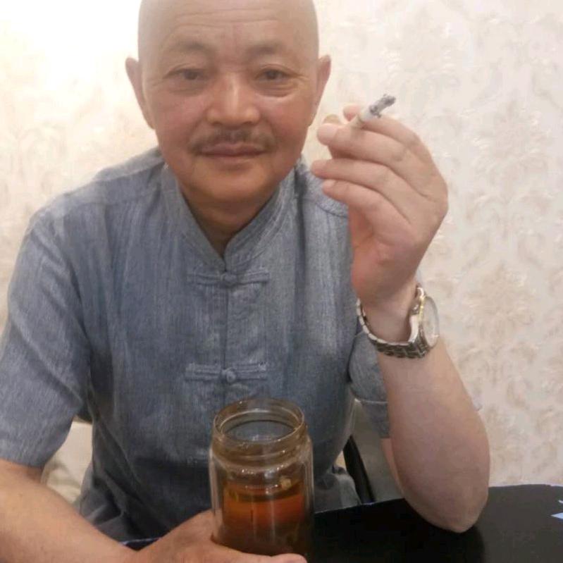 用户9257445392112大红枣
