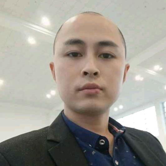 80后 瓦匠  小王
