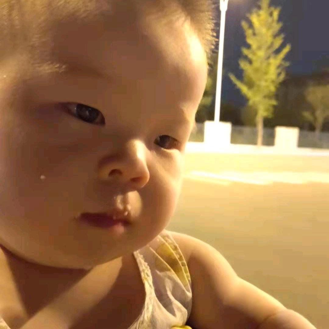 童童爸爸呀