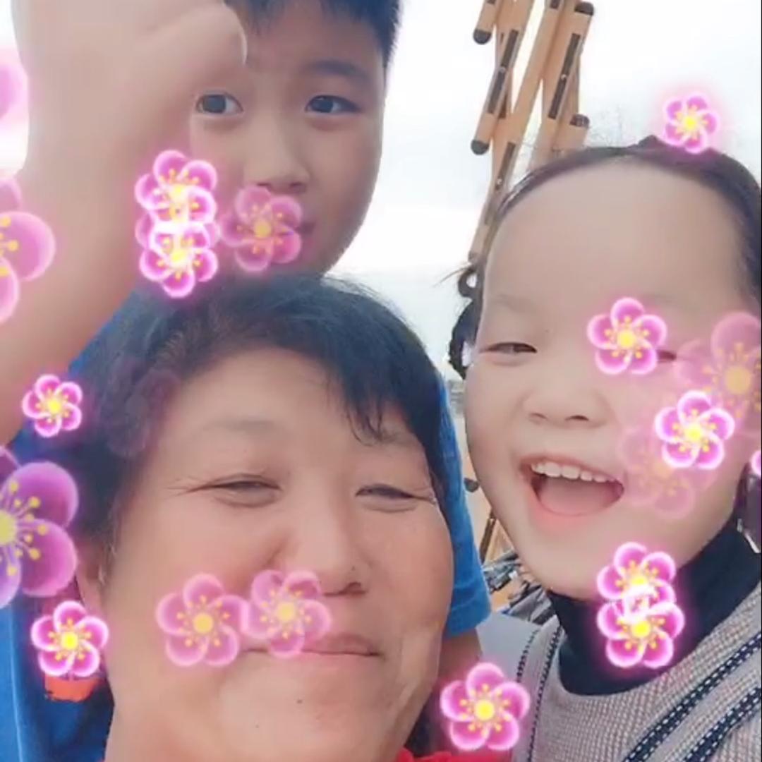 黑虎曹大声婆娘
