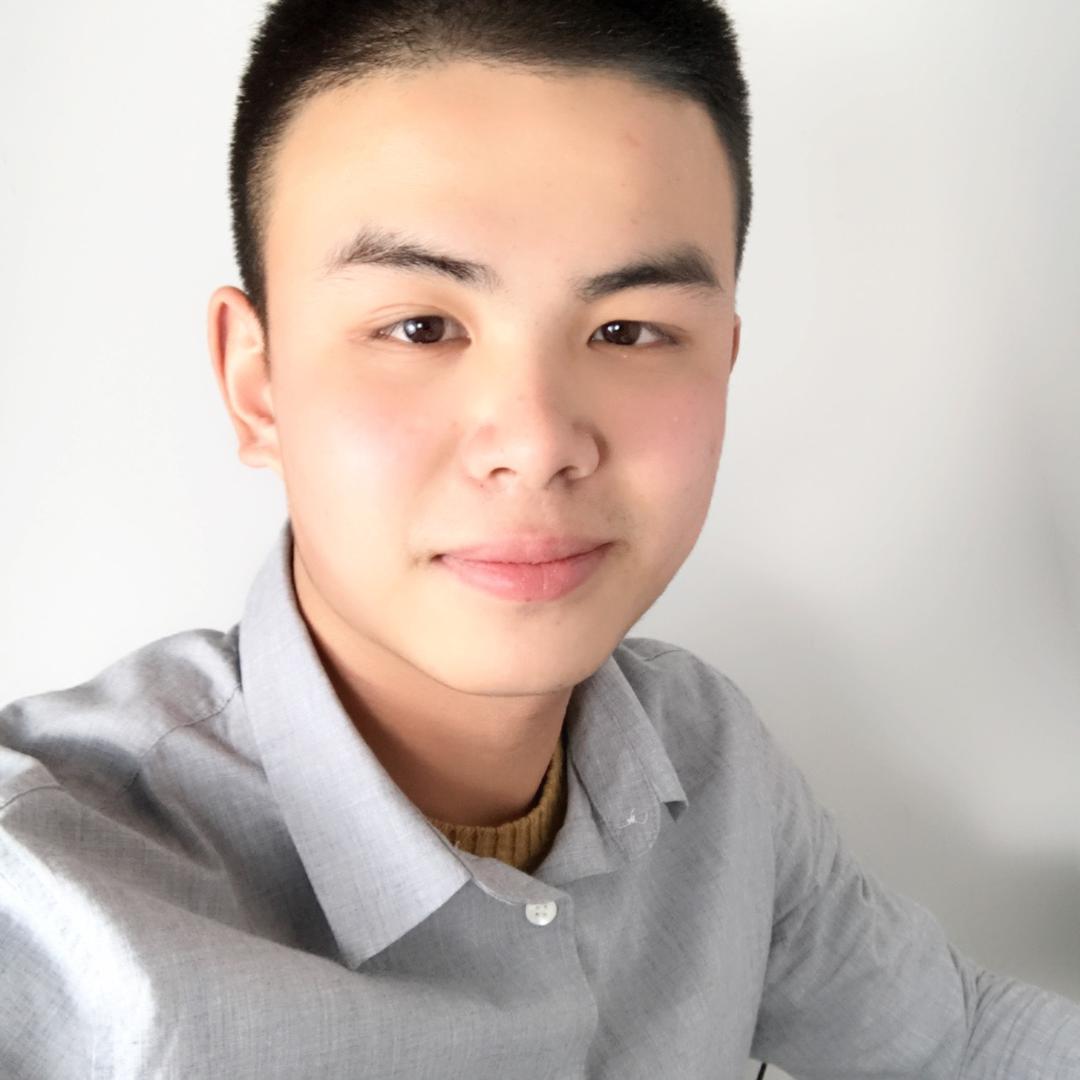 叶明。