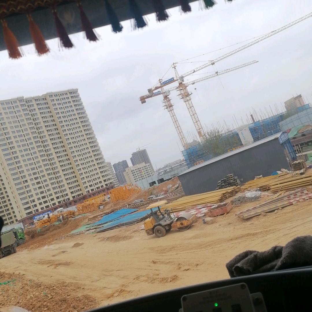 抽烟伤肺喝酒伤胃