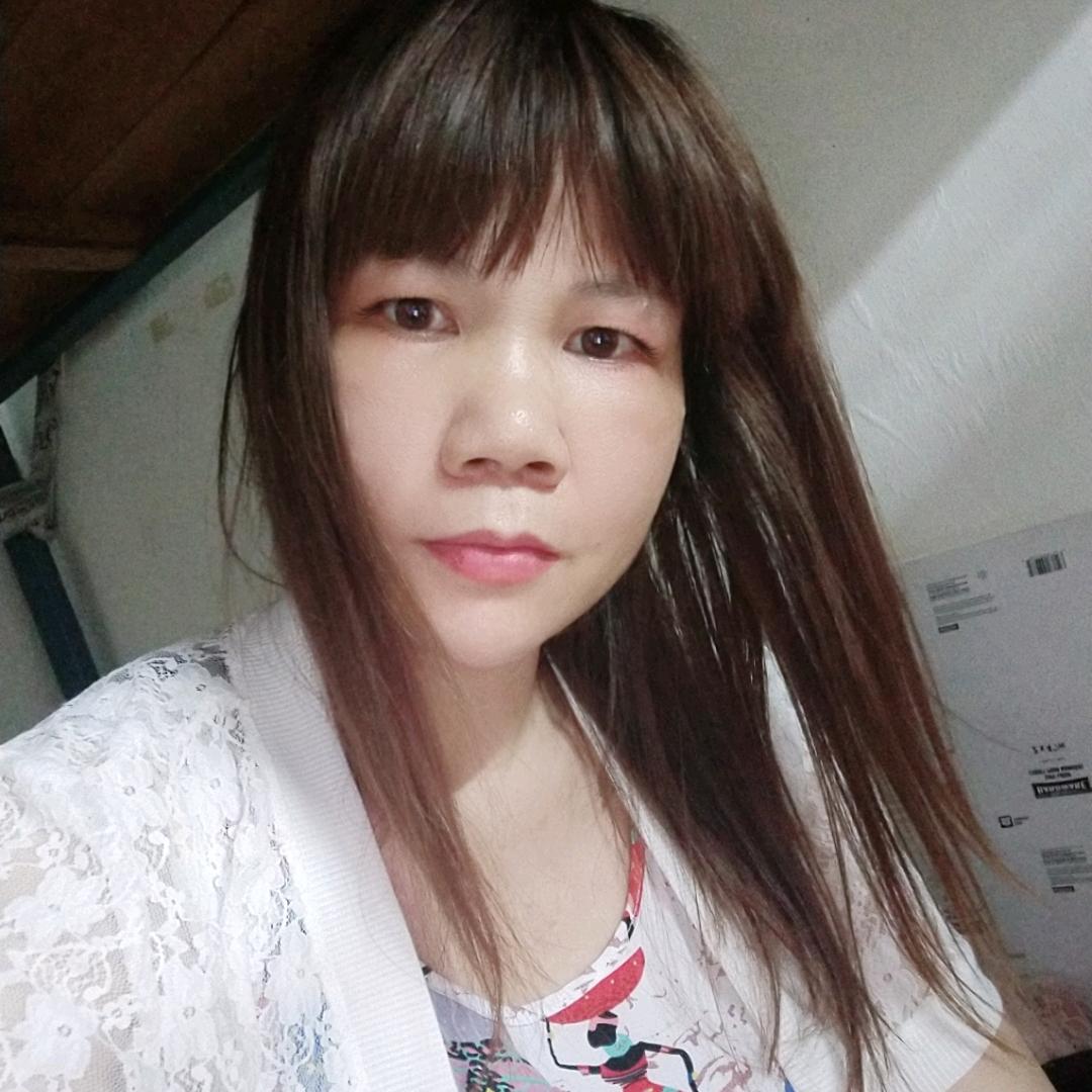 莉莉，(希望大家不要连赞)点连赞的拉黑