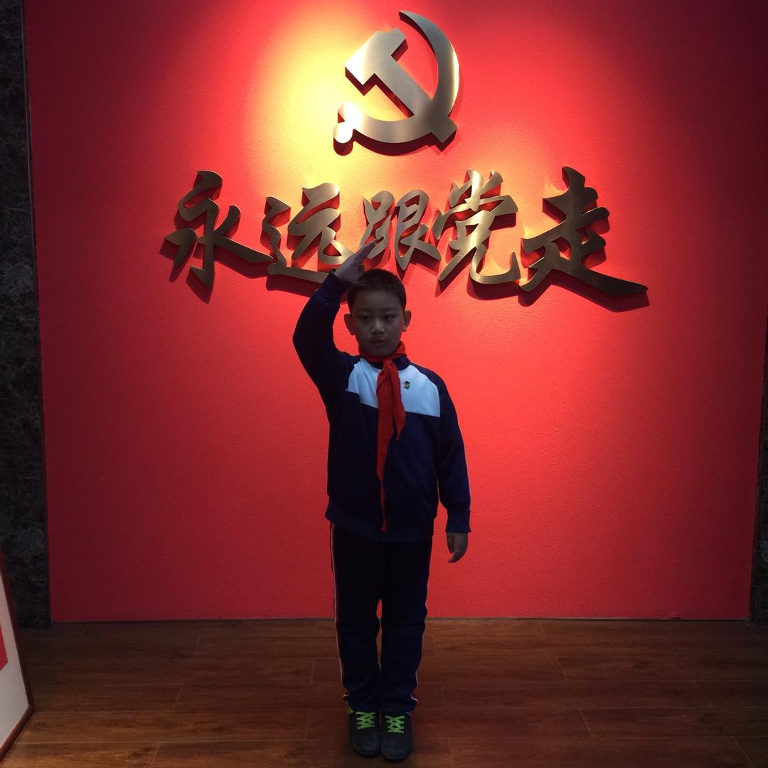 少年多梦不多心的小哥哥