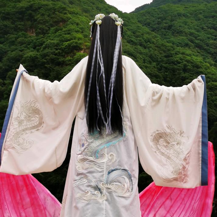 贝微微