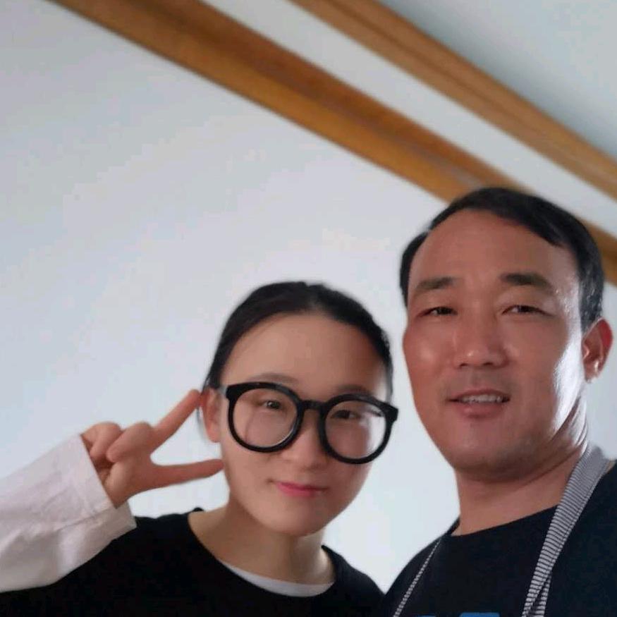 不求大富大贵，只求平平安安🌹🌹🌹