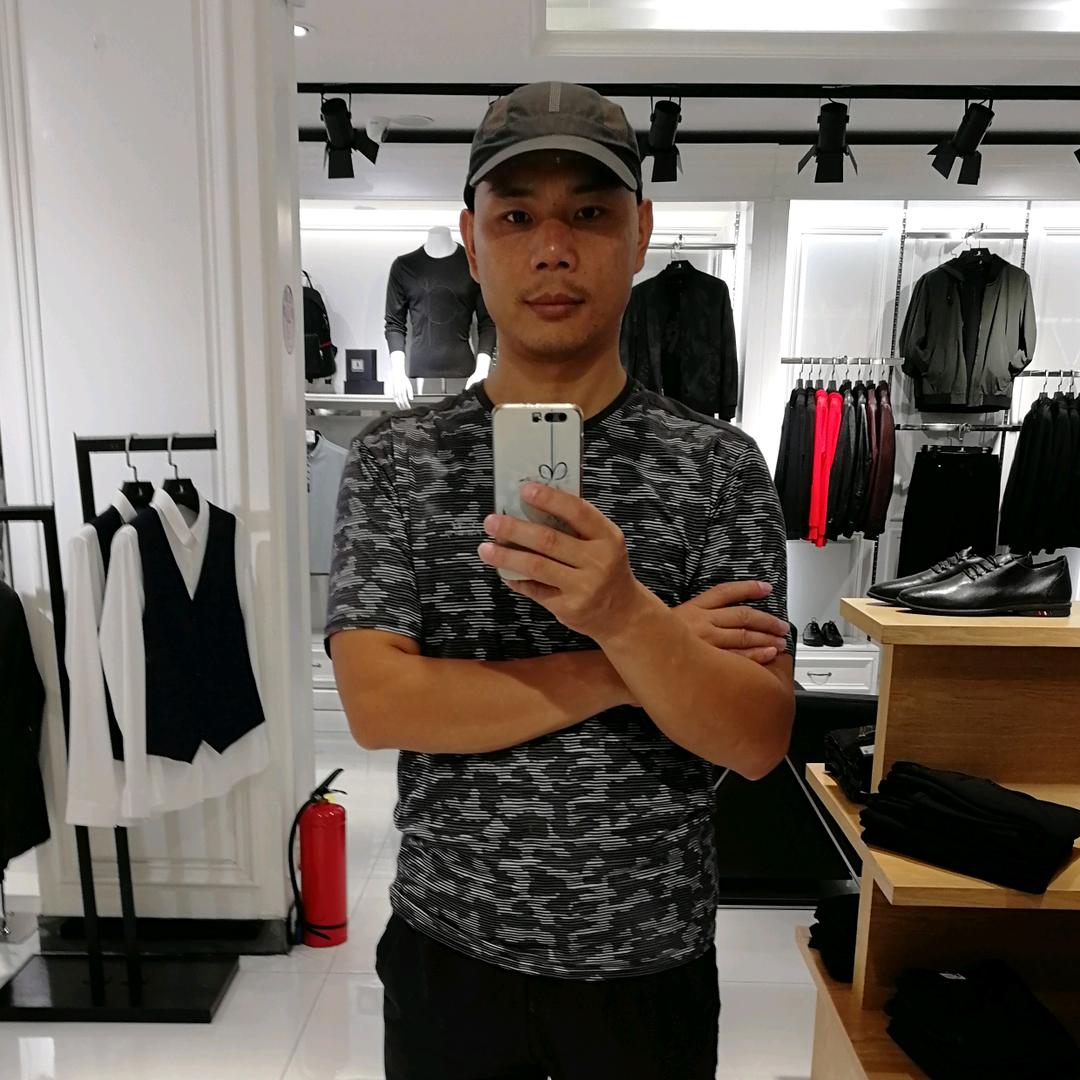 草原上跑丢了的兵