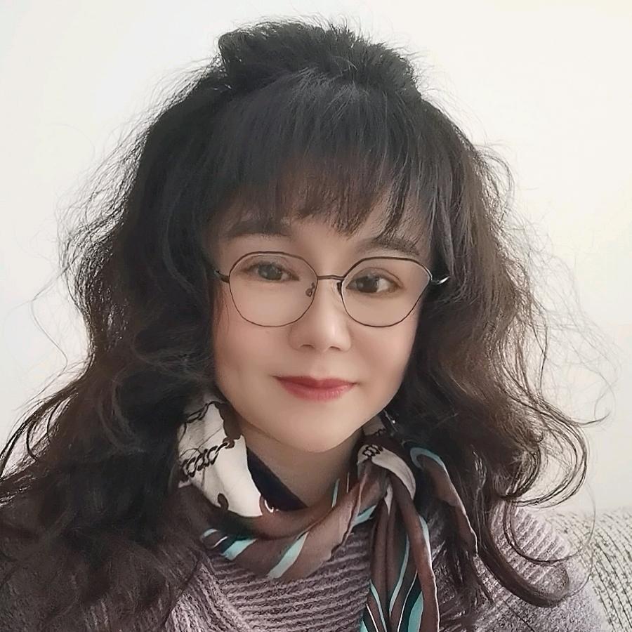 真才艺（陈馨艺）