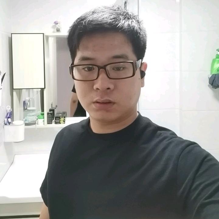 小虾米d(ŐдŐ๑)