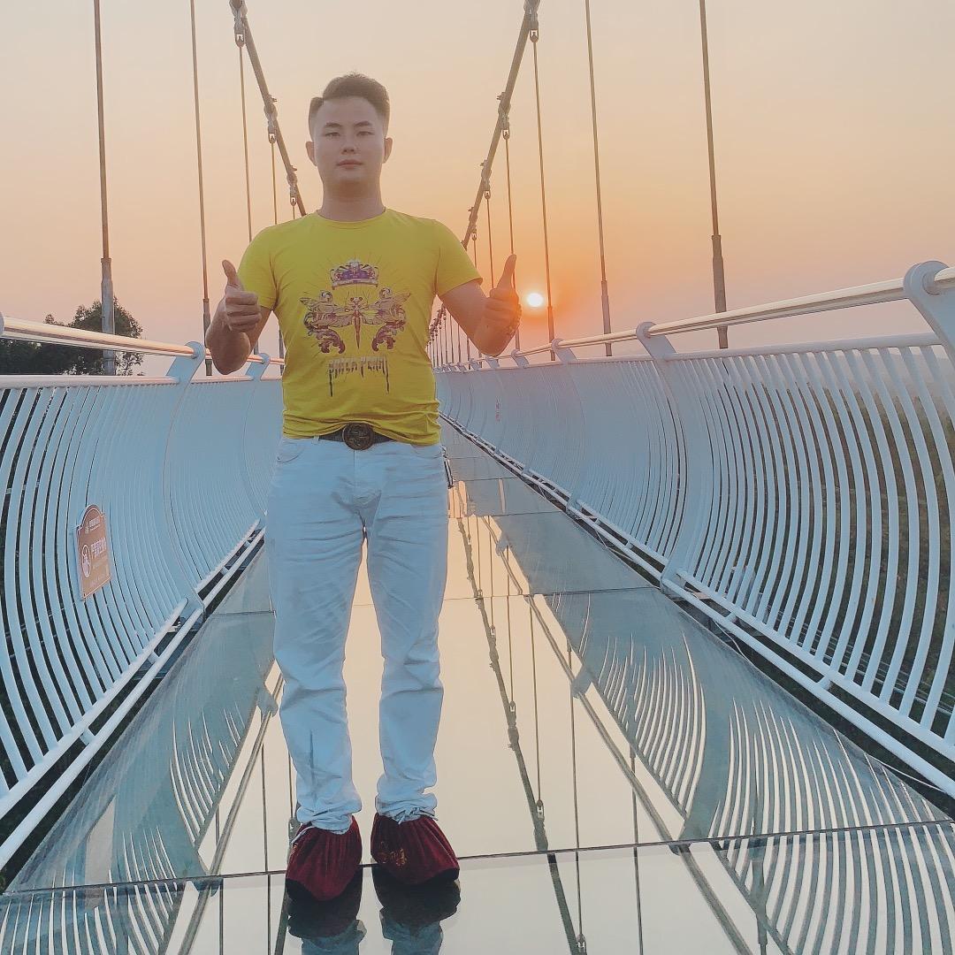 湛江顺印图文广告（复印机电脑出租）