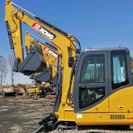 出租大小挖机，承接土建，管道工程