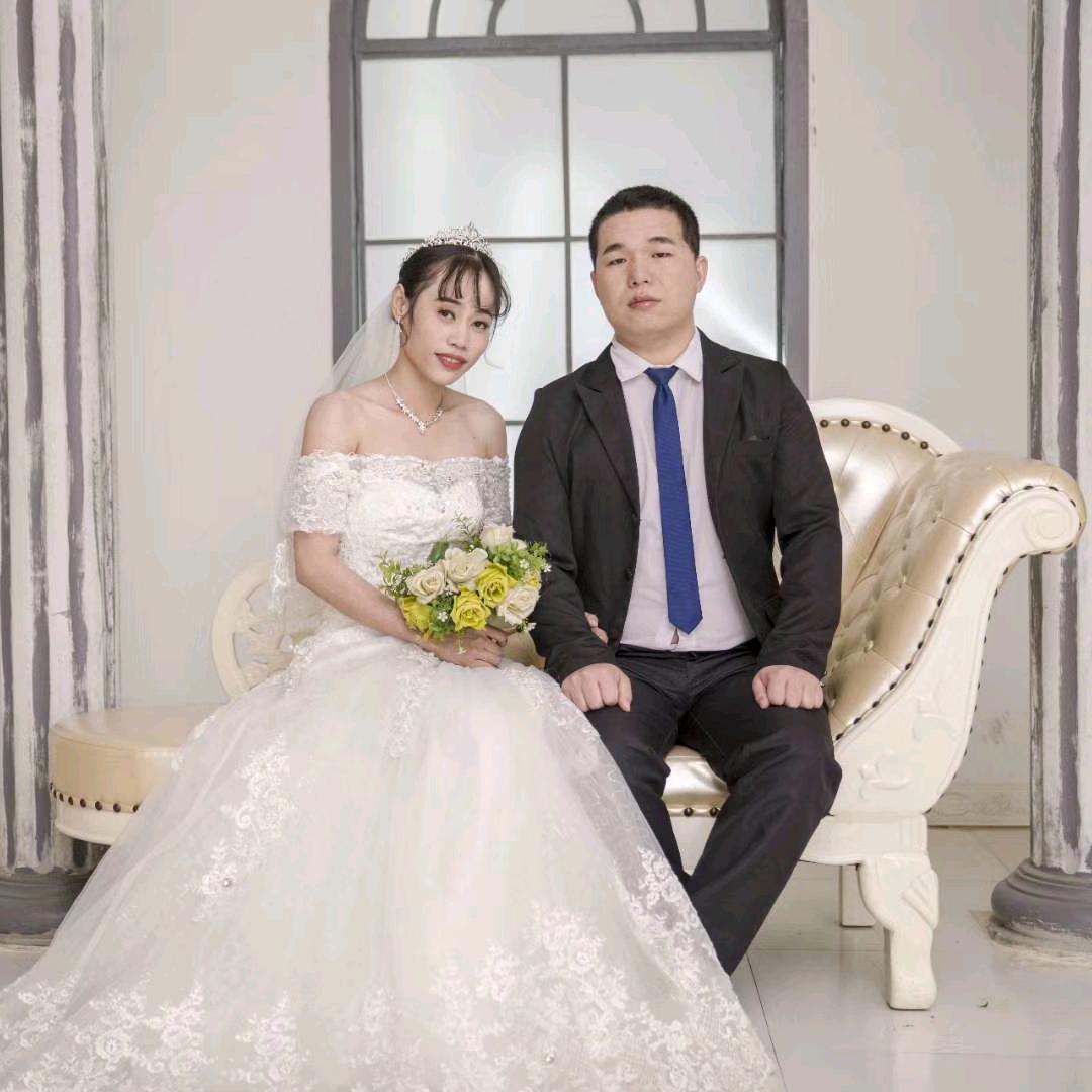 有哥😂᭄😘😘😘