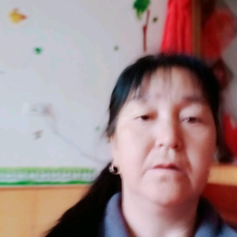 成爱莲