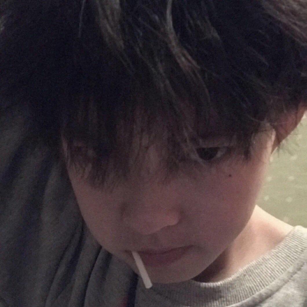 嘟比丶