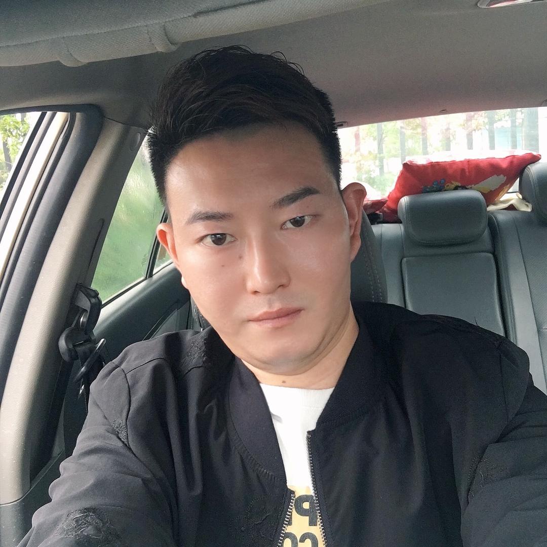 名门秀