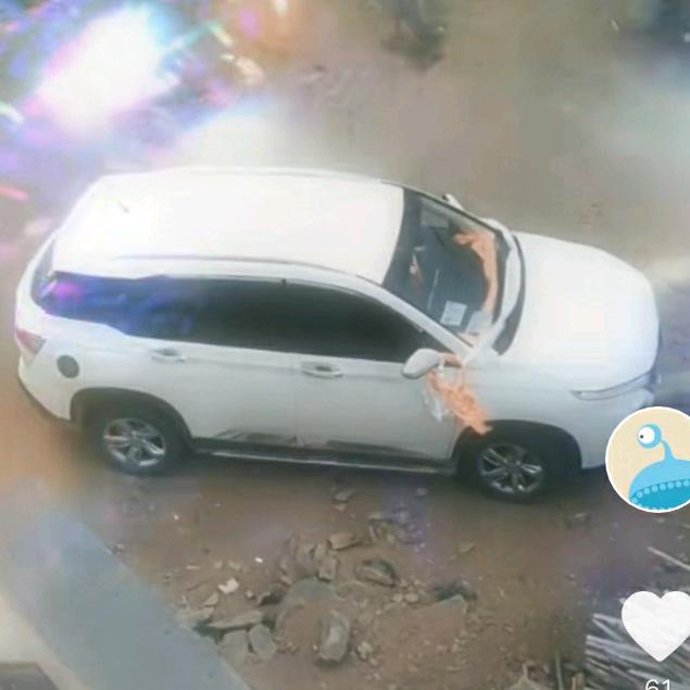 大山走出来的男子