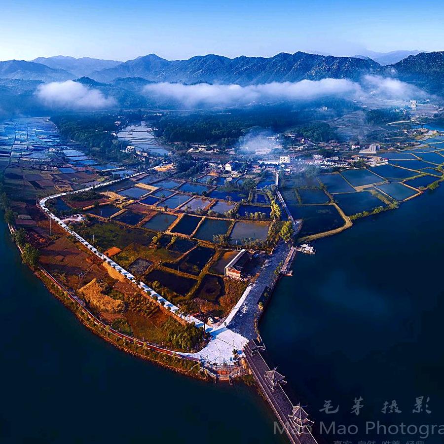 风情水乡花园阁