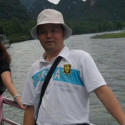 弄衣匠人