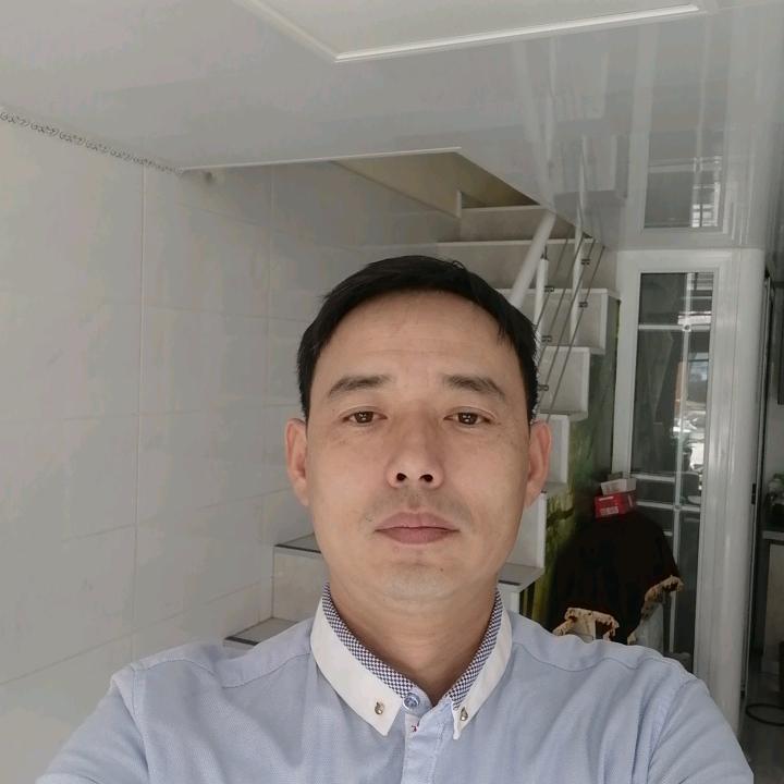 洋洋在嫩江