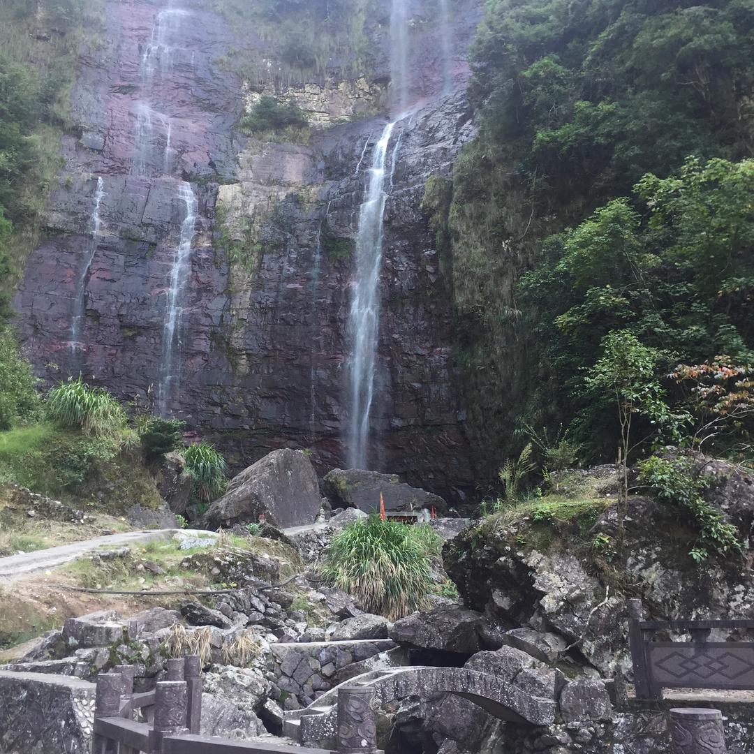 箭搭上弓