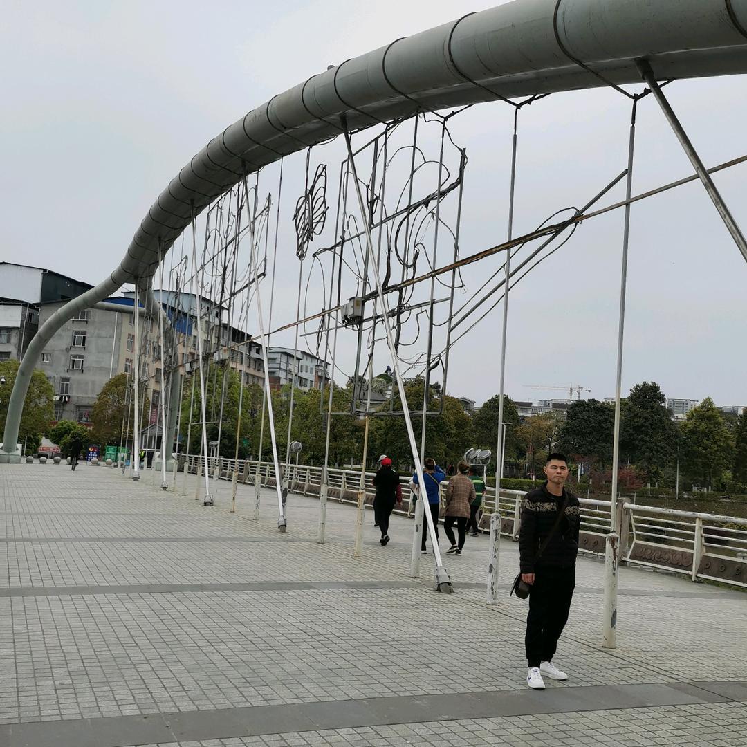 平凡祥瑞