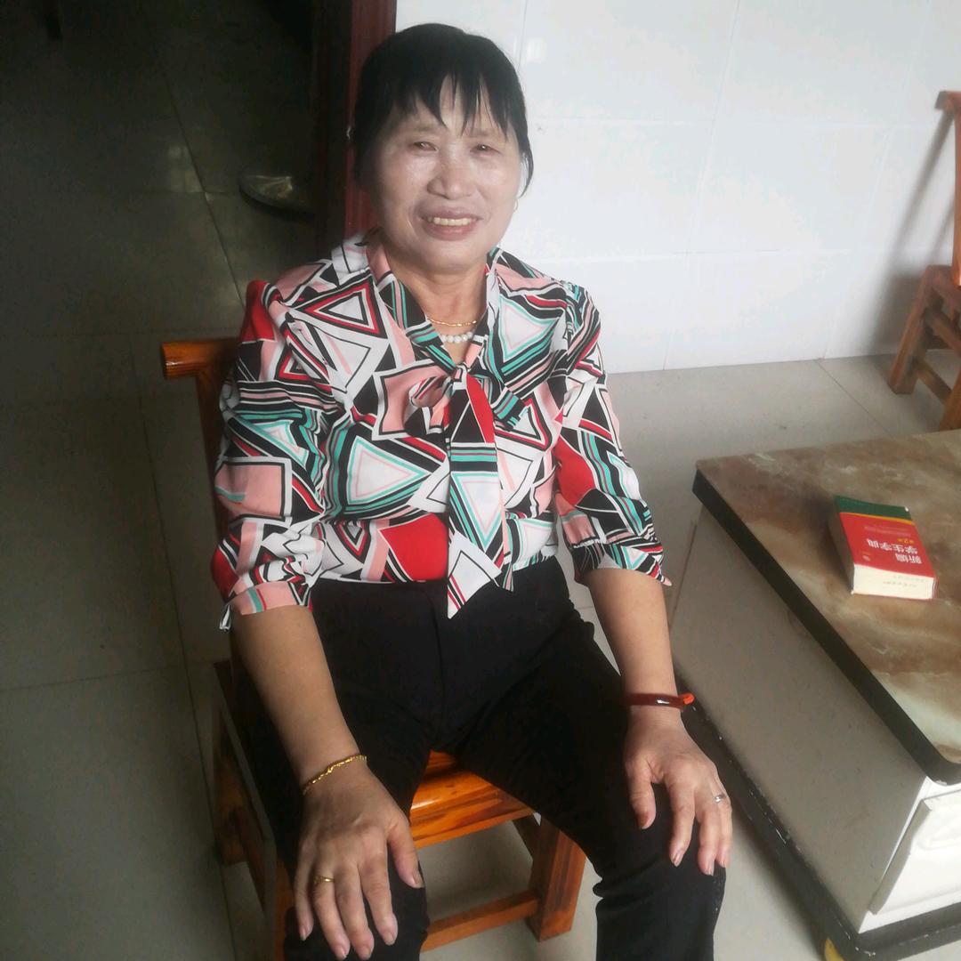 四个孙子彭奶奶
