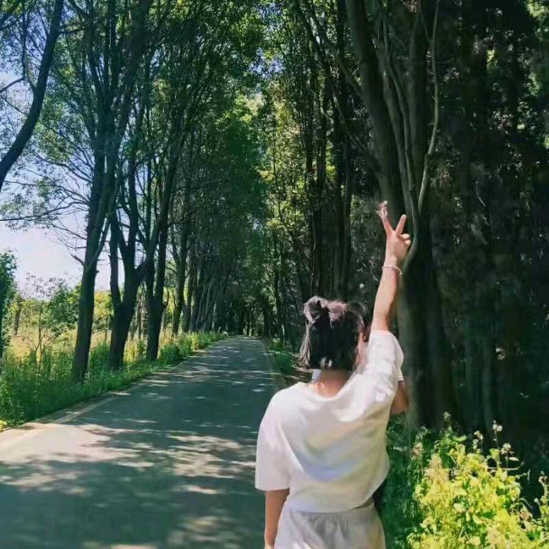 @小三