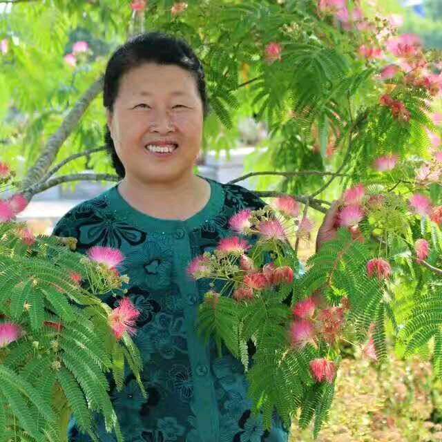爱笑的女人