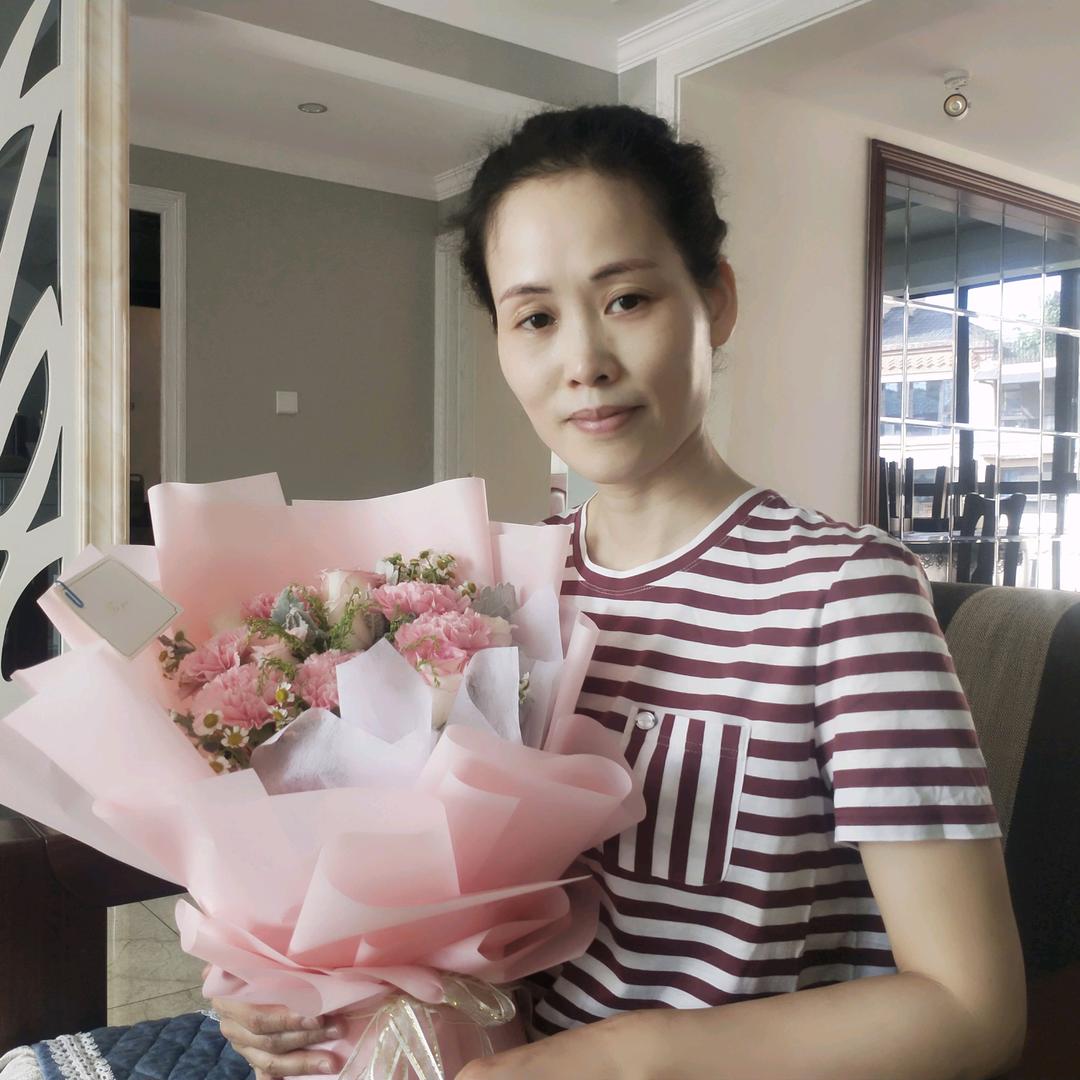 小尹妈十字绣鞋垫~鸿运玫瑰