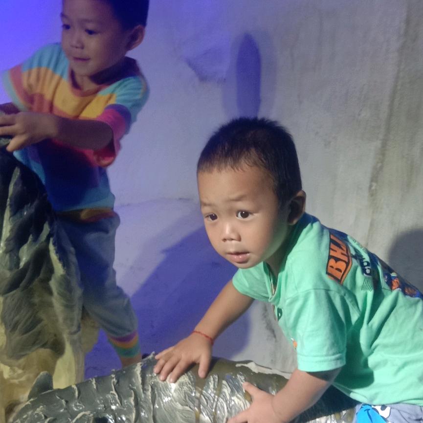 用户8910609845582书豪