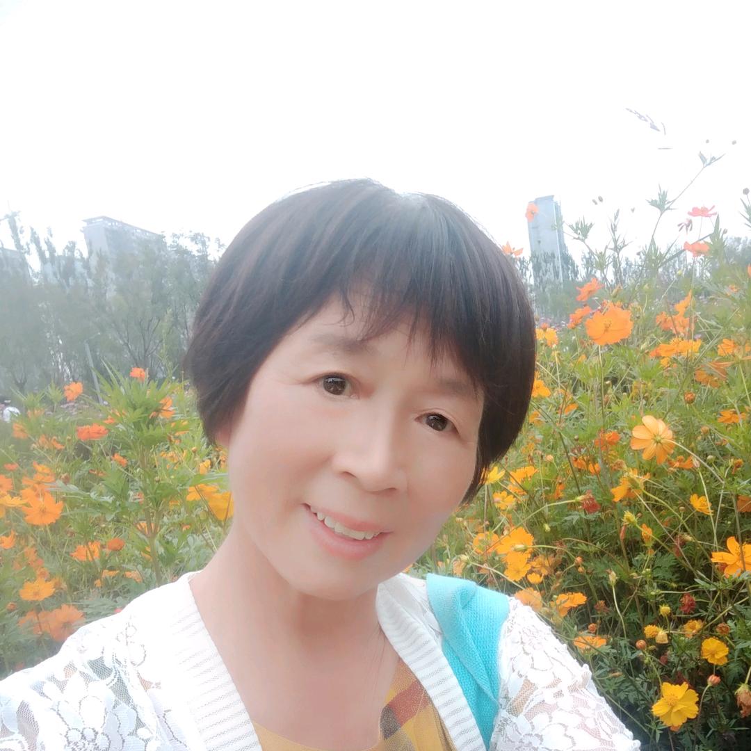 小霞