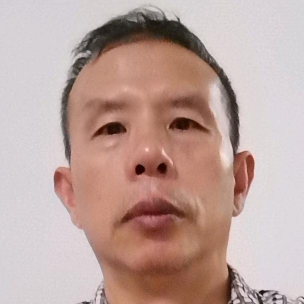 健壮的炒粉
