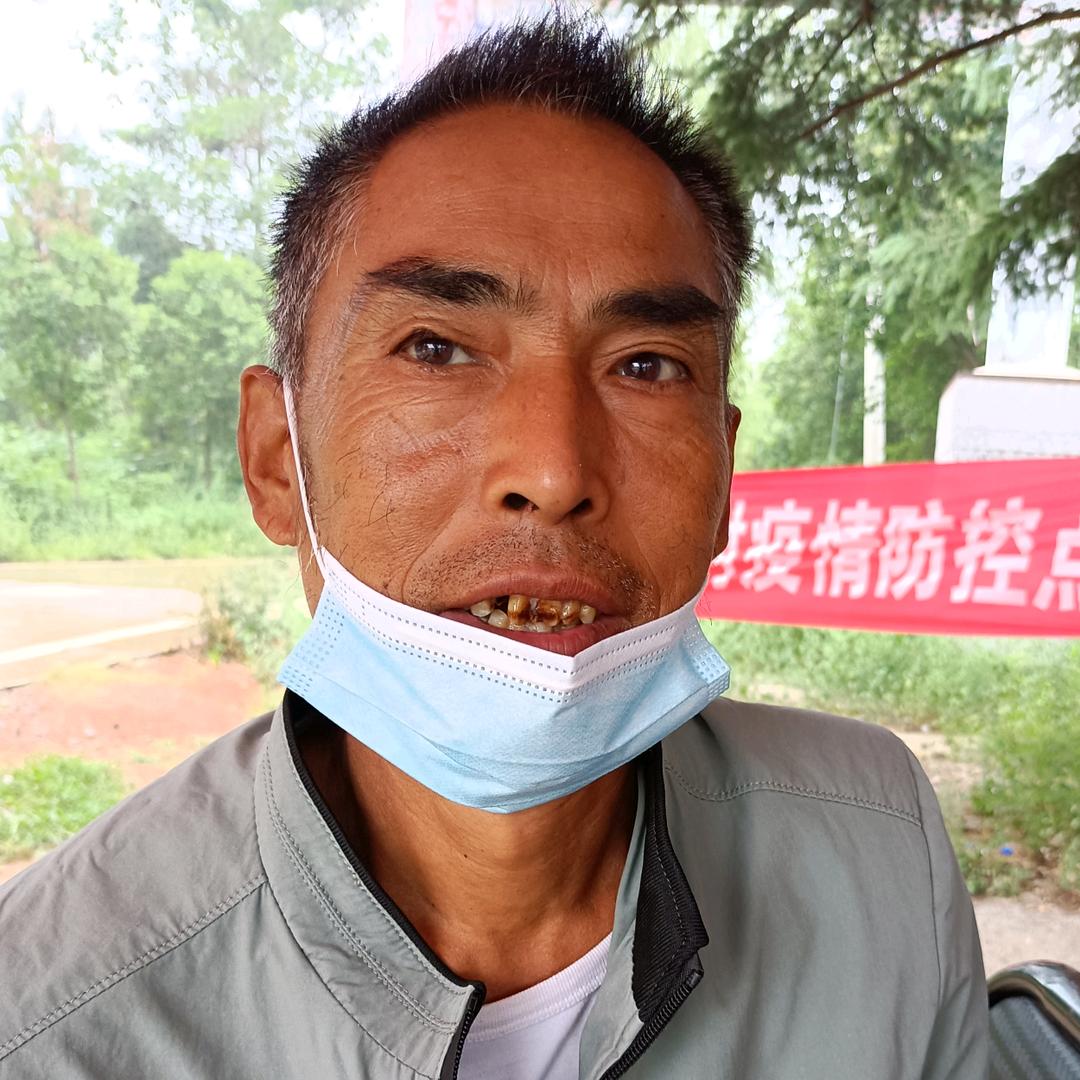 李新春
