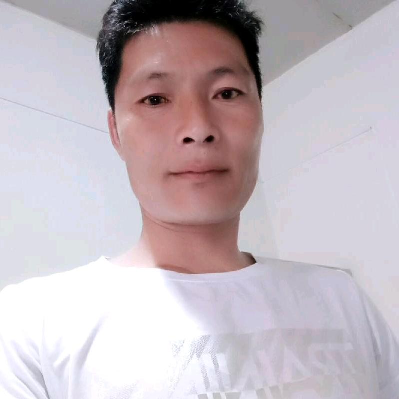 凉山阿古。