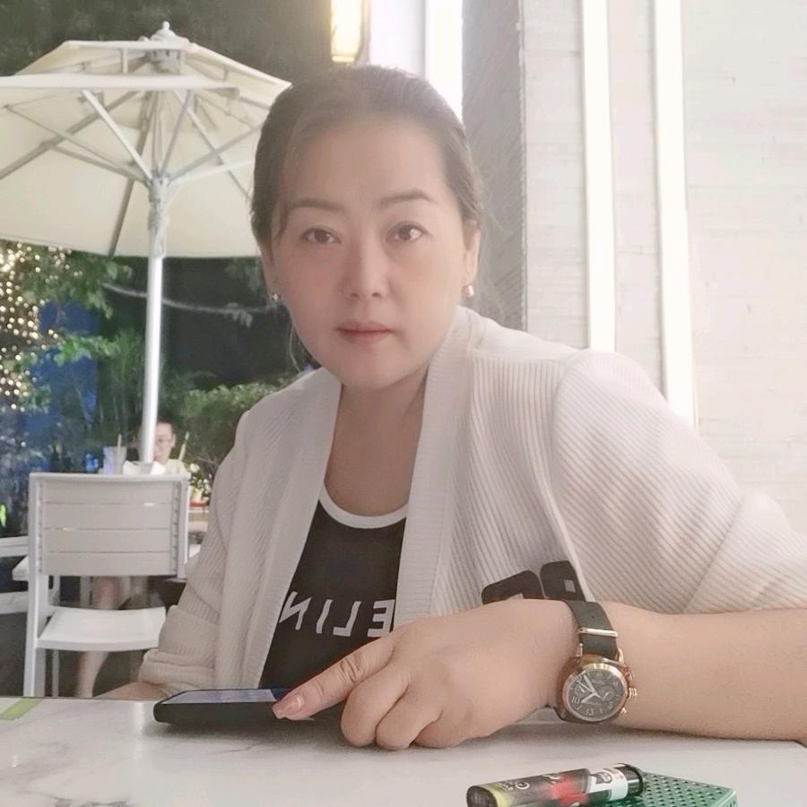 天津市南开区依姐美食店
