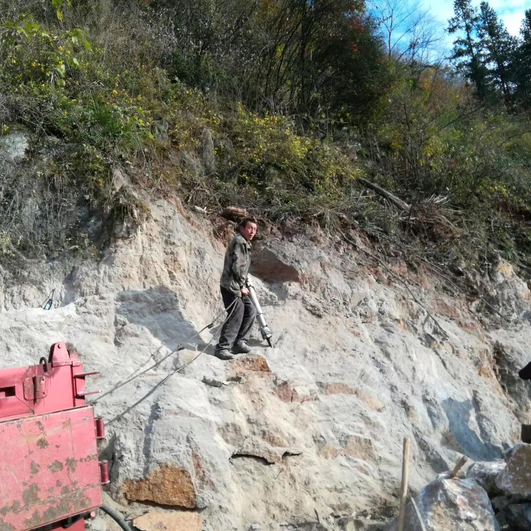 用户3243691362053秦大维