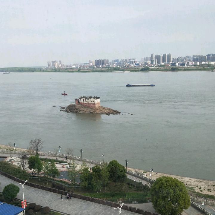 黄朝文