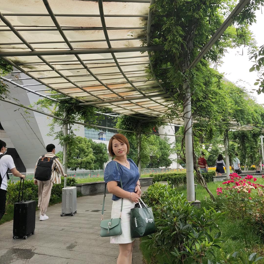 锦屏华夏欧家装饰公司王燕