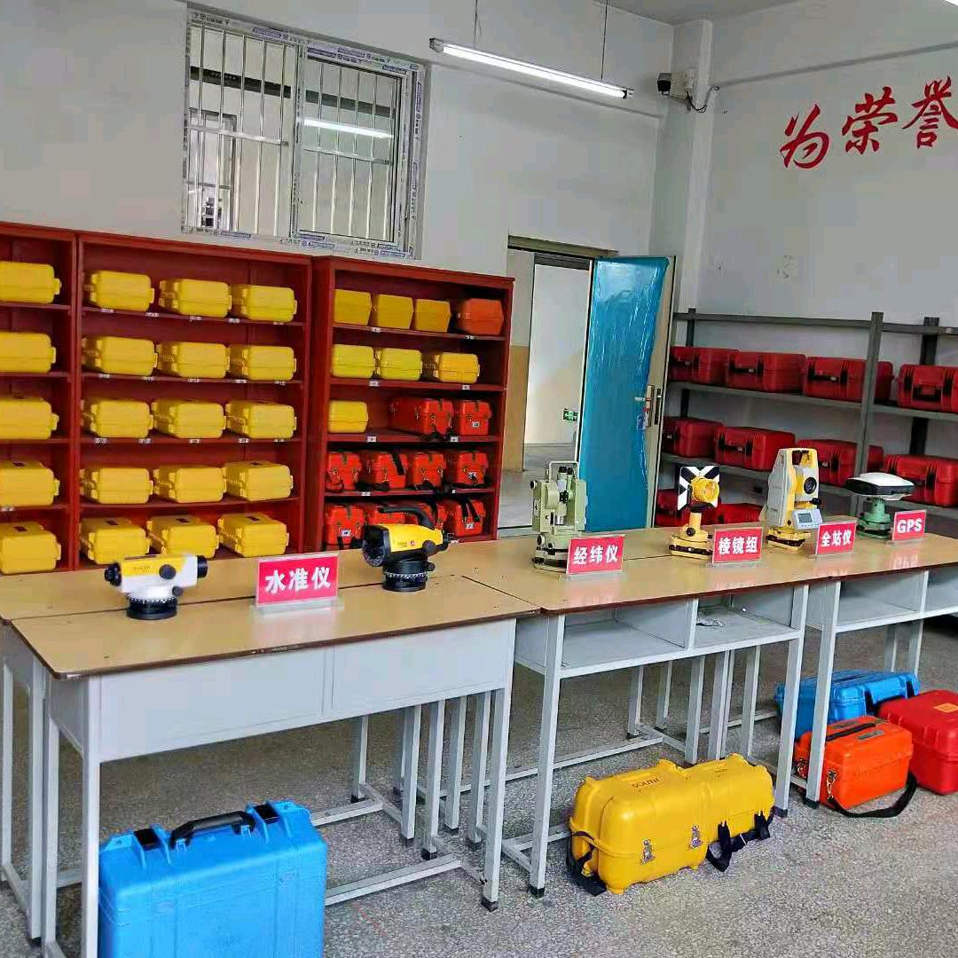 山西省铁路工程学校赵老师