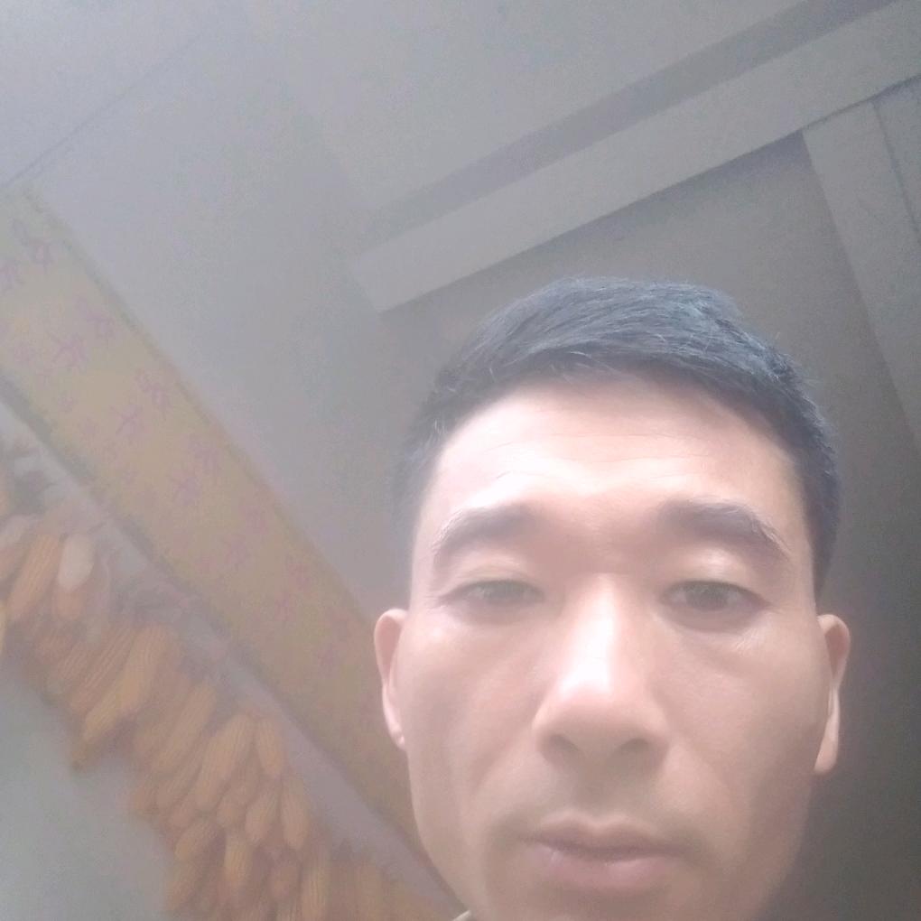 里崴星丰农资小周