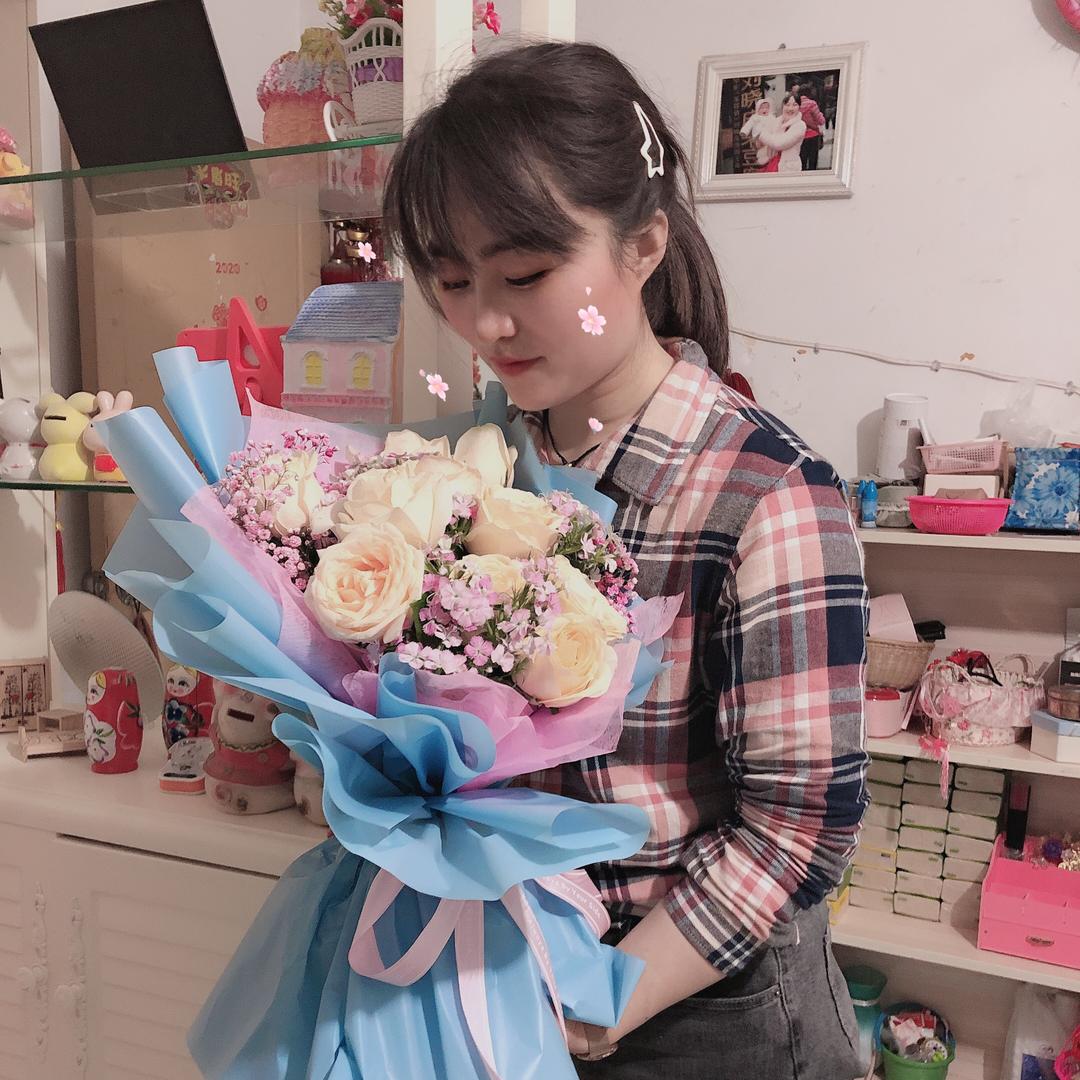 情意无价9...24...亲密无间