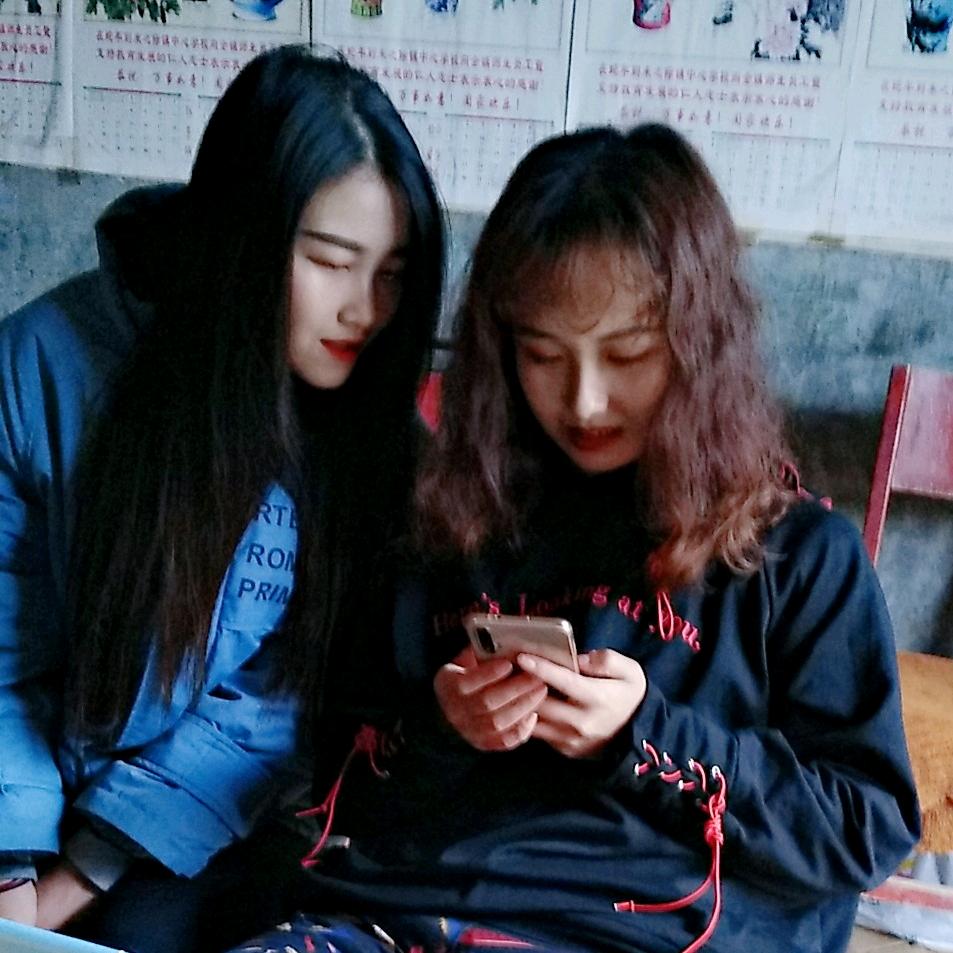 迈克.古丽娜.范